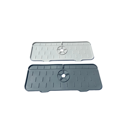 Silicone sink mat and draining mat around tap, designed to prevent water splashes, keep countertops dry, and fit most faucet sizes with a non-slip, flexible design.
